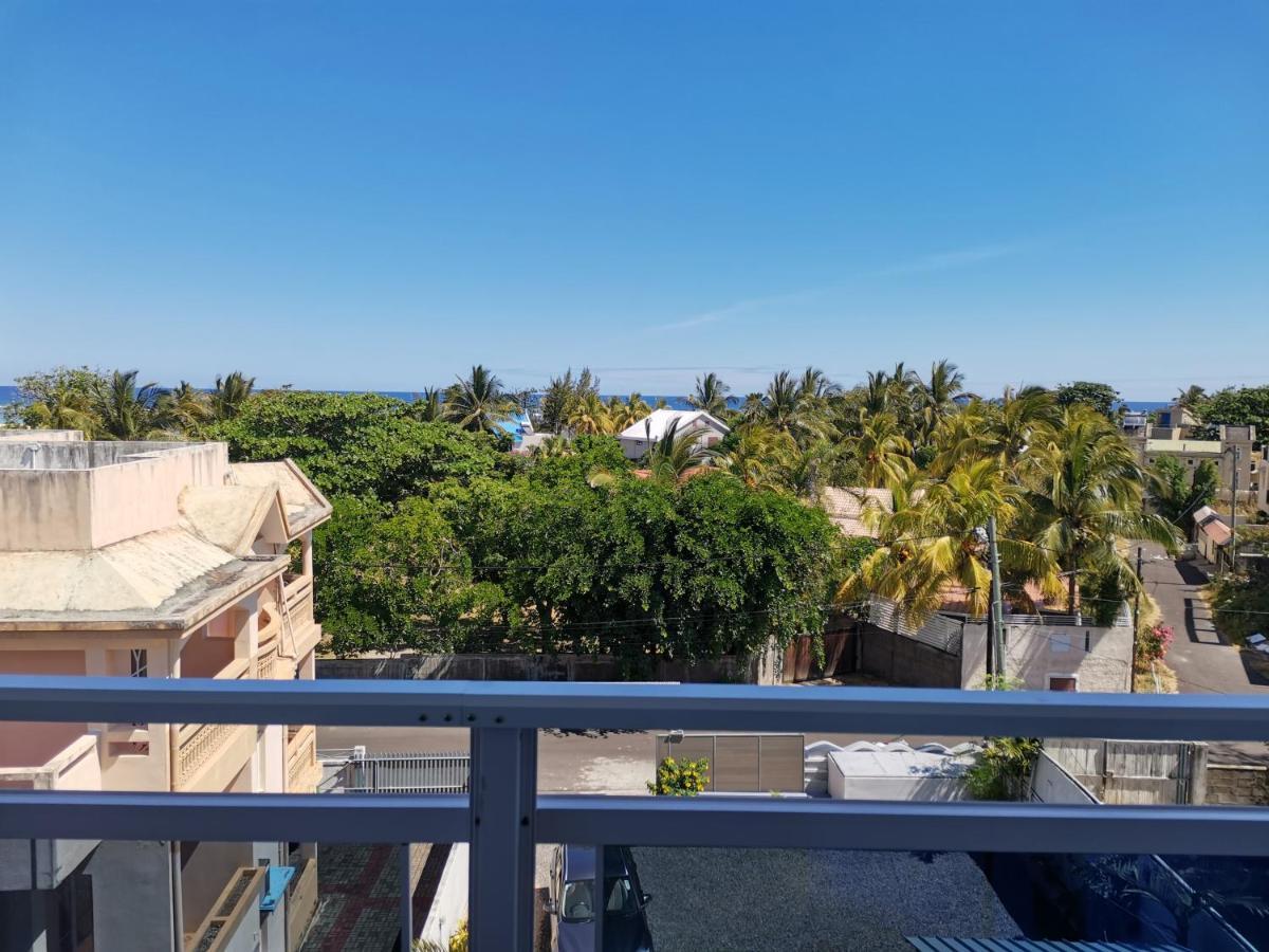 Reviva Residence Blue Bay Exterior photo